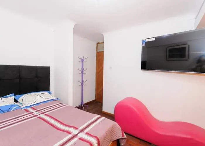 La Montana Hotel